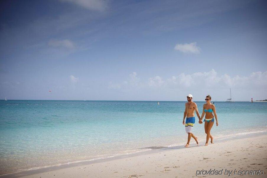 Ocean Club West Resort Грейс-Бэй Экстерьер фото