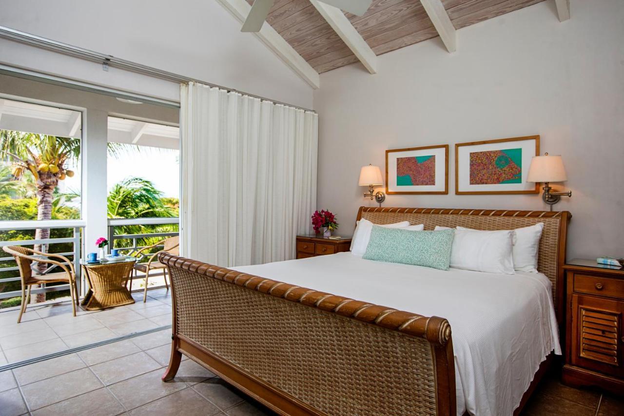Ocean Club West Resort Грейс-Бэй Экстерьер фото